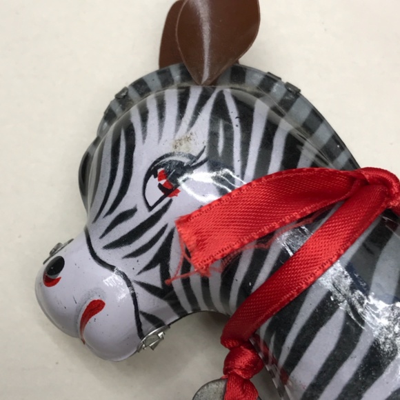 Tin Toy Wind Up Zebra (Non-Functional) Decor Only - Picture 3 of 10